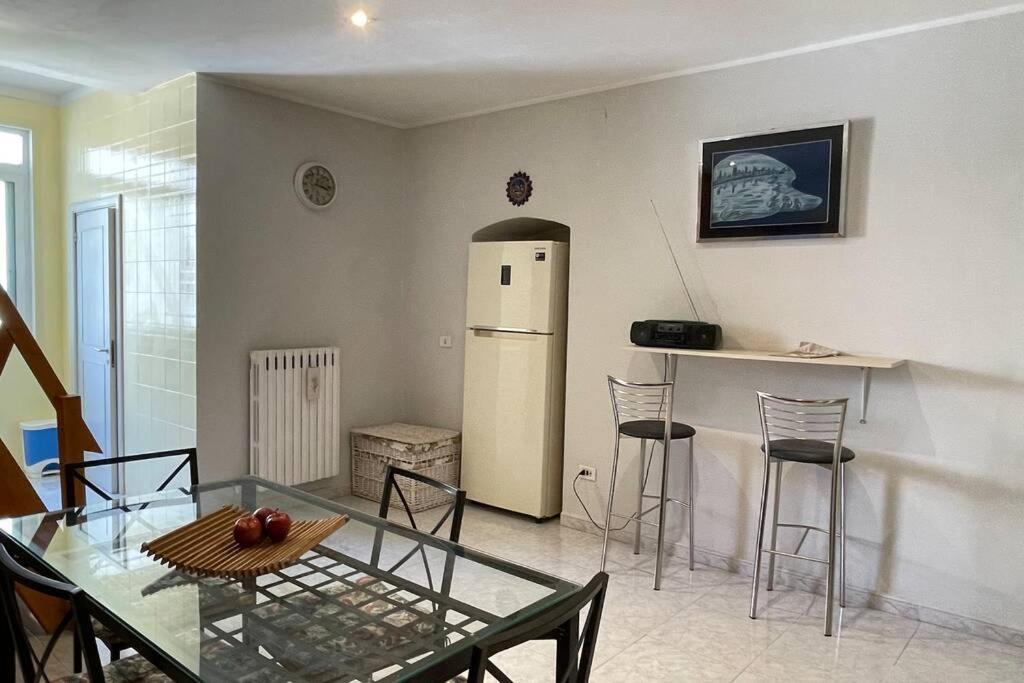 Petinoinapulia - Appartamento Per Famiglie E Amici บารี ภายนอก รูปภาพ